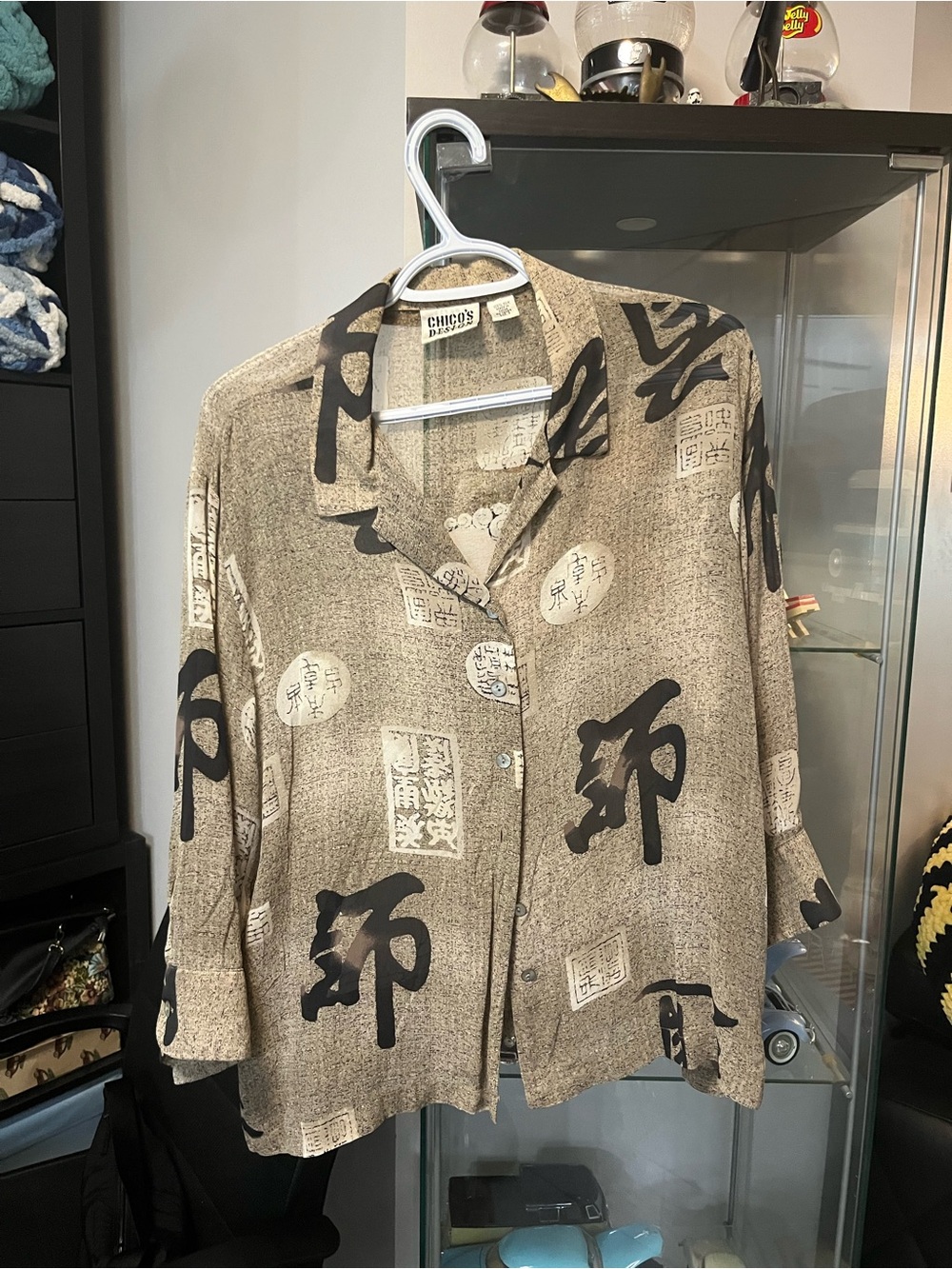 Chico's 100% Silk Taupe and Black Button-Front Print Blouse